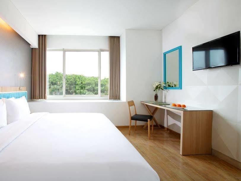 Hotel Santika Kelapa Gading Jakarta Ngoại thất bức ảnh